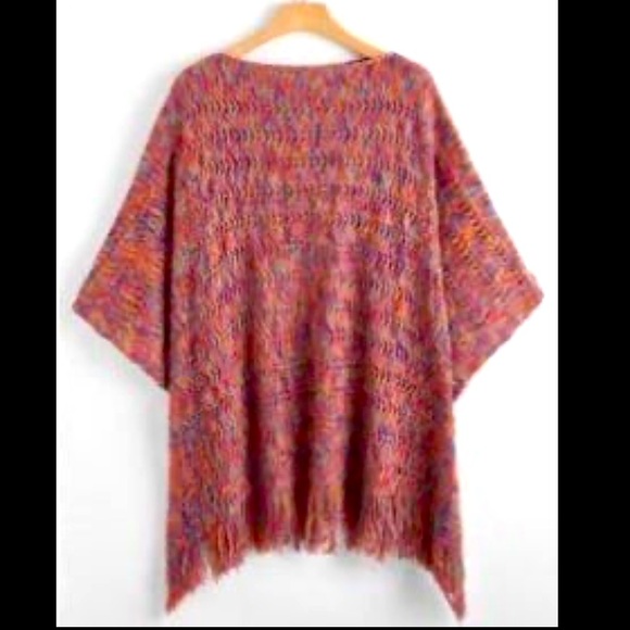 🆕Boutique Women’s plus-size Red/multicolor fringed Knit Shawl Top❤️❤️3X/4X - Picture 2 of 2